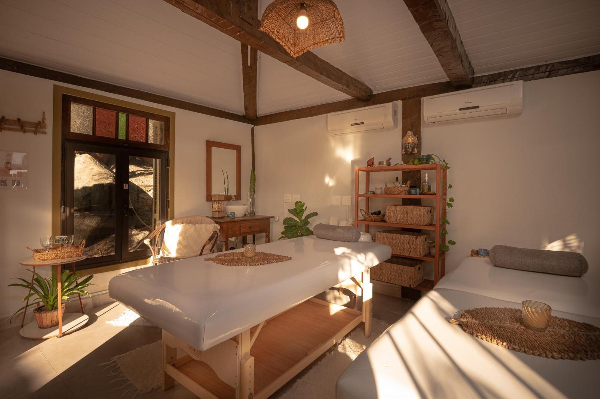 Porto Pacuiba Hotel Илябела Екстериор снимка